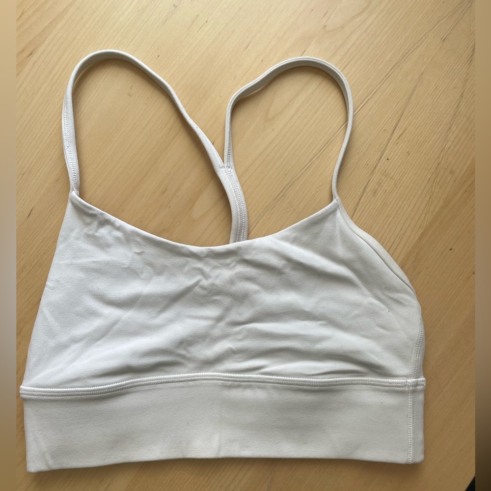 Lululemon Flo Y Nulu bra- light support in white